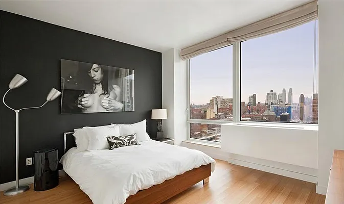 Rented by CMB Realty, LLC | media 35