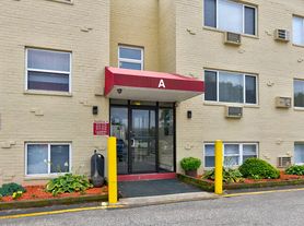 Willow Glen Apartments