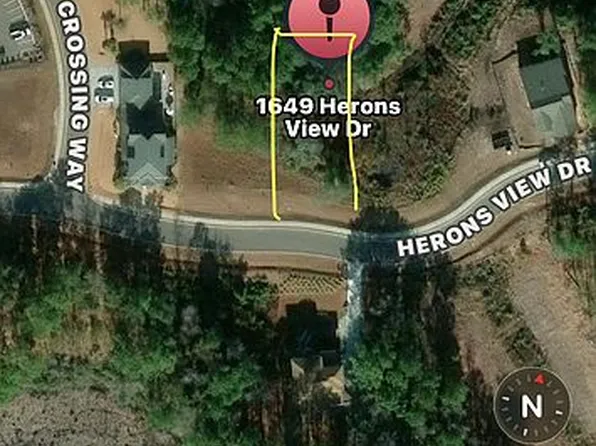 1649 Herons View Dr, Wilmington, NC 28401