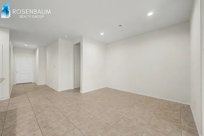 2431 S 46th St — Photo 7