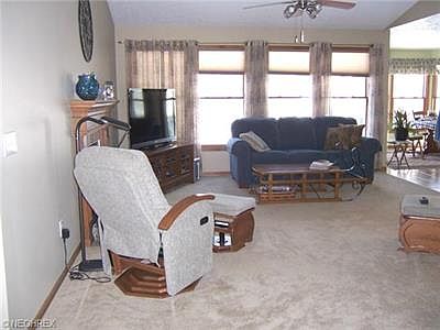5th image of 168 Huntington Woods Dr
