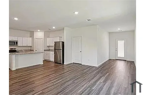2016 Prairie Ln Photo 1