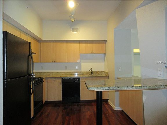 4th image of 520 S Armenia Ave Unit 1239B