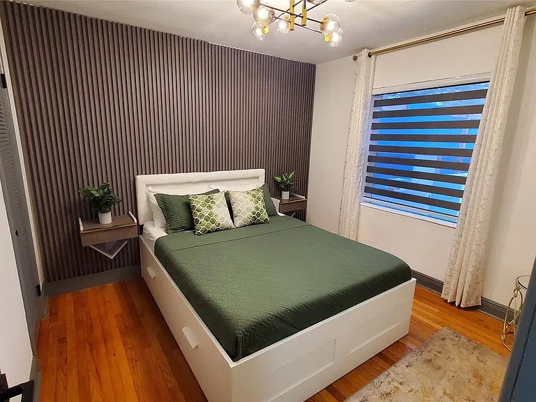 1548 SW 28th Ave — Photo 7