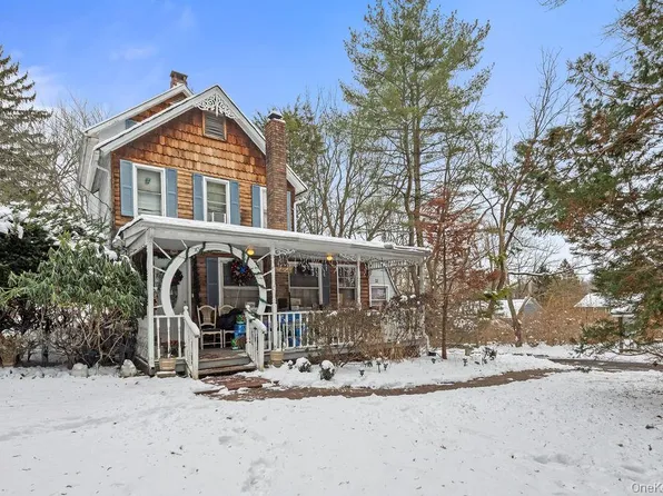 32 McNamara Road, Spring Valley, NY 10977