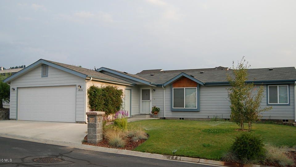 1st image of 1820 Heritage Dr