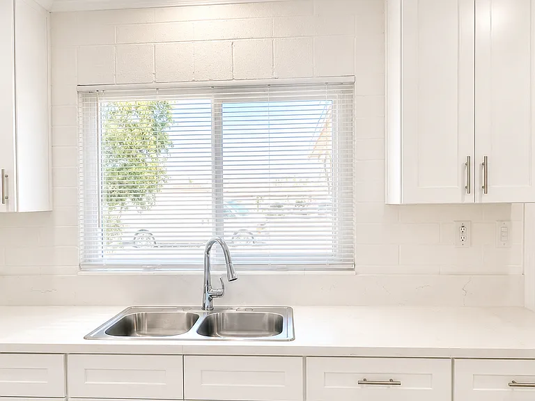 854 W Milling St — Photo 5