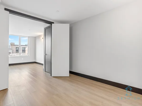 250 Winthrop Street image 14 of 16