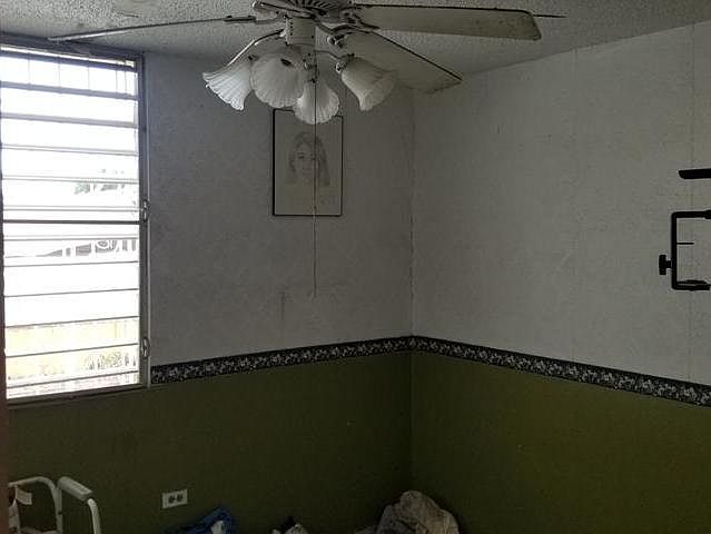 2nd image of 4984 Calle Santa Paula
