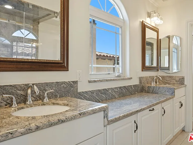 1510 Cardiff Ave — Photo 39