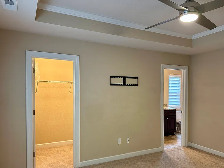 700 Albertine Ct — Photo 13