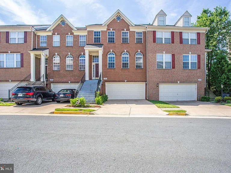 13381 Sir Ramsay Way — Photo 1