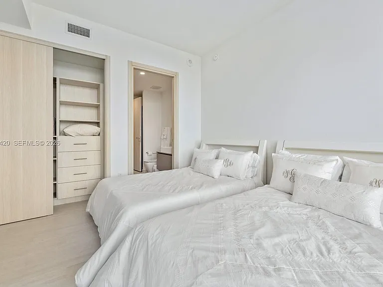 1000 Brickell Plz #Penthouse 6006 — Photo 19