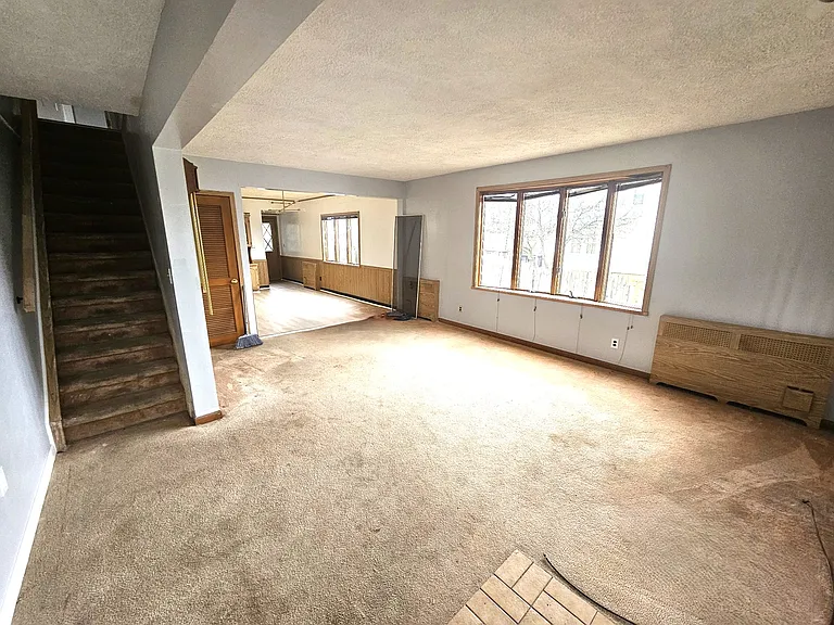 828 Cherry St — Photo 2