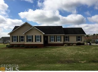 112 Thomkin Dr, Statesboro, GA 30458