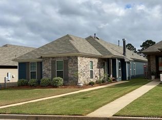 26 Charlton Pl, Deatsville, AL 36022