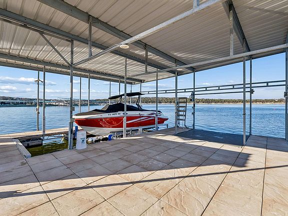 5th image of 1521 Chipmunk Road