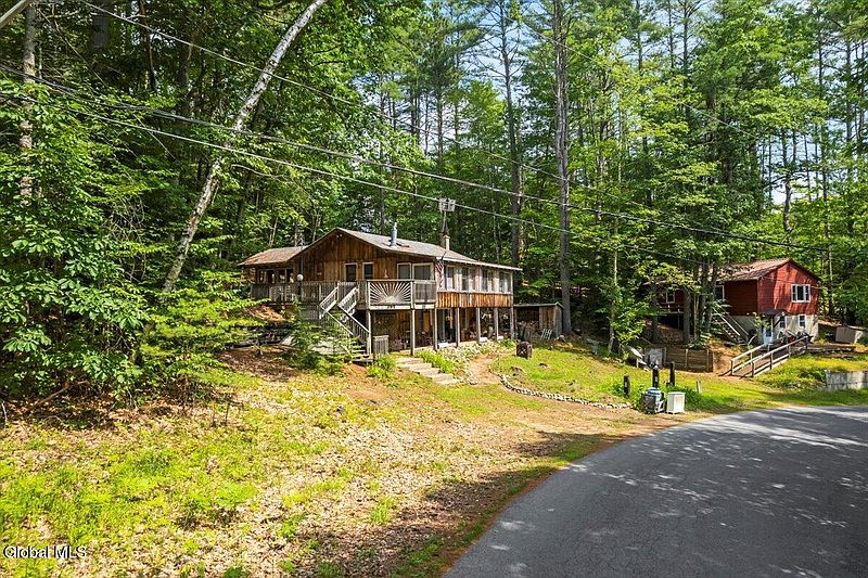 3rd image of 137 Sagamore Street