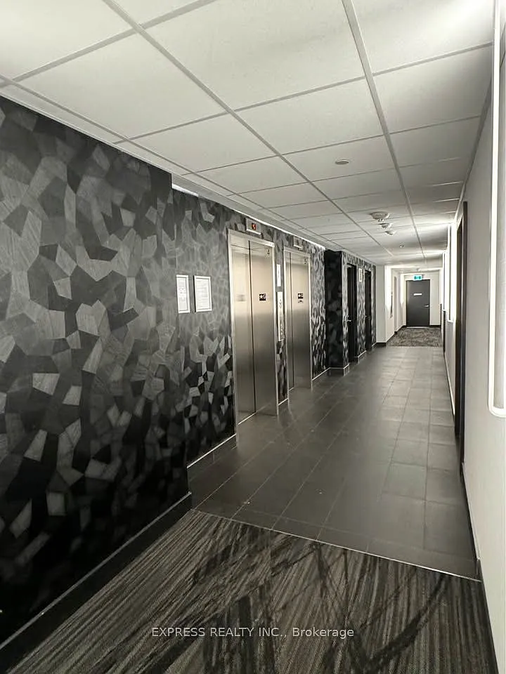 2 bed, $2,400 — Photo 3
