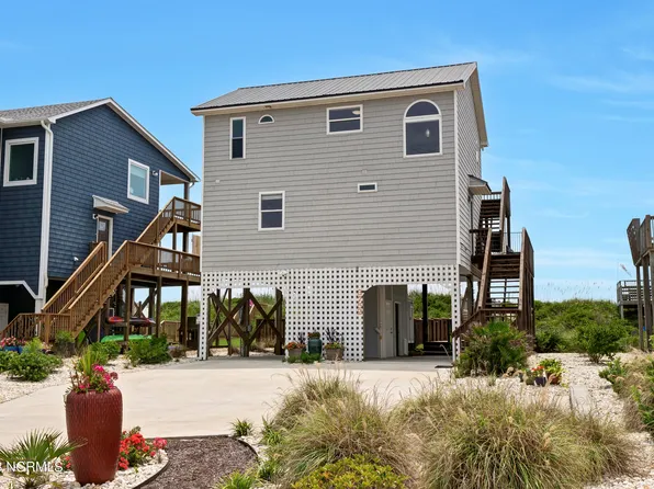 3752 Island Drive, North Topsail Beach, NC 28460