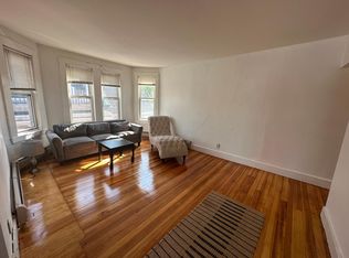 31 Knowlton St #C, Somerville, MA 02145