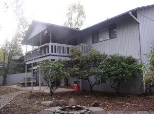 2715 SW 24th St, Gresham, OR 97080