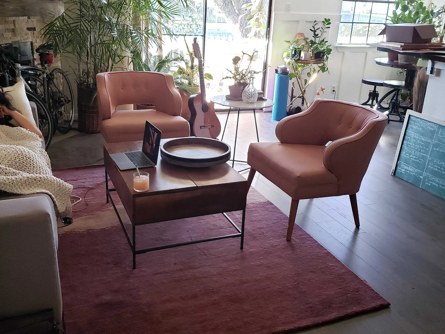 1 bed, 736 sqft, $1,500 — Photo 3
