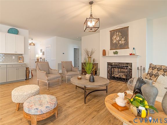 2nd image of 11765 Kings Pond Dr