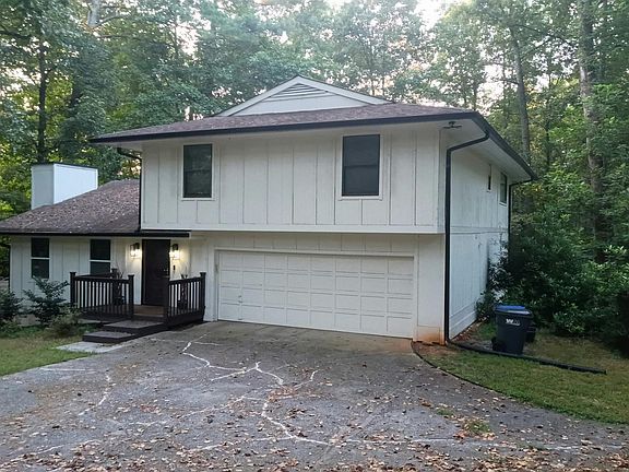 2nd image of 114 Little Ridge Rd