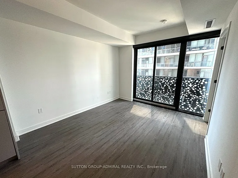 55 Charles St E #2209 — Photo 7
