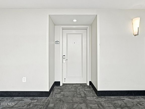 4th image of 201 S Ocean Boulevard #812