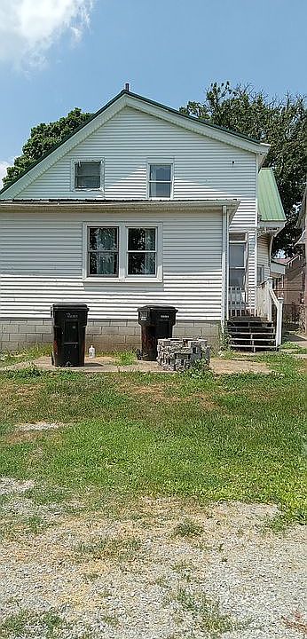 1st image of 114 W High St