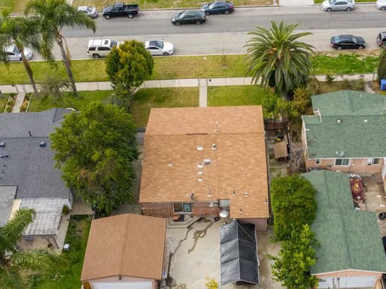 2416 S San Antonio Ave — Photo 34