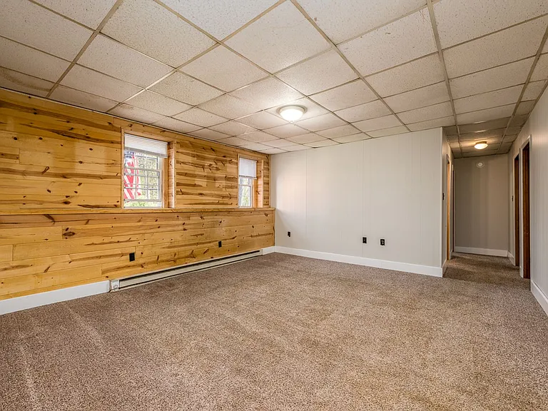 480 Spruce Hollow Rd — Photo 33