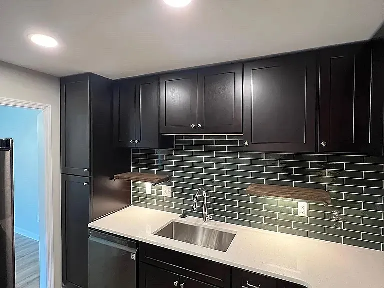 1900 Richard Jones Rd #T4 — Photo 2