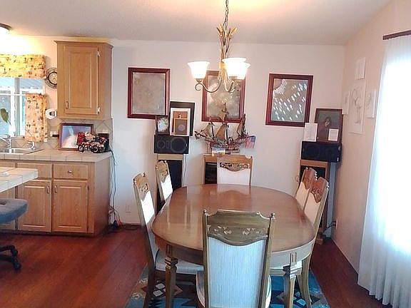 2nd image of 1308 Otter Ln