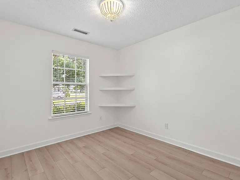 137 Sea Cotton Cir — Photo 27