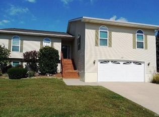 207 Becca Dr, Rolla, MO 65401