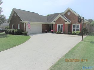 2522 Hamilton Dr SE, Huntsville, AL 35803