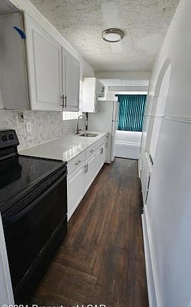 2nd image of 58 Wood St #58