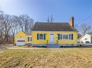 9 Rogers Rd, Portland, CT 06480