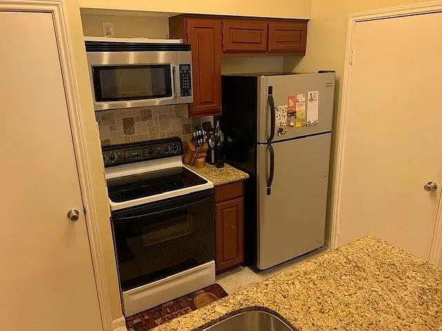 2475 Underwood St #190 — Photo 6