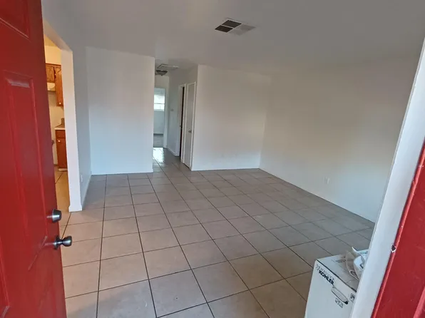 2605 Chester Dr, Modesto, CA