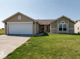 2437 Jaeger Dr, Junction City, KS 66441