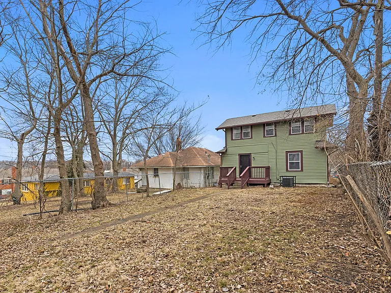 4437 Wayne Ave — Photo 28