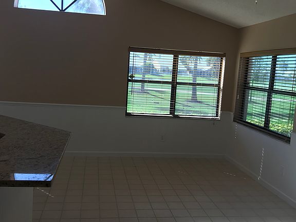 3rd image of 8177 Cassia Dr