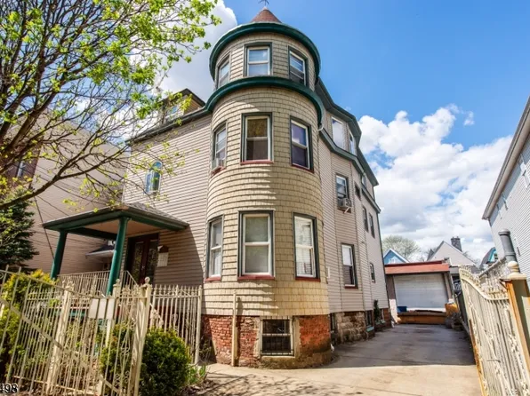 232 2nd St, Newark City, NJ 07107