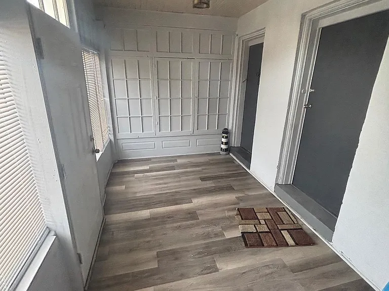 5631 N Fairhill St — Photo 20
