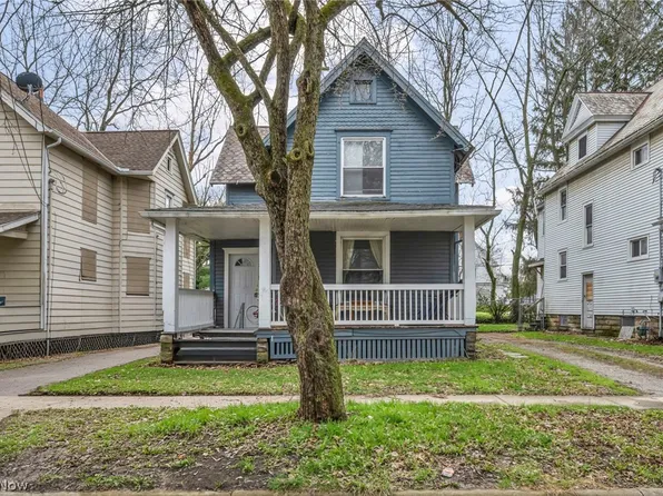 228 Gates Ave, Elyria, OH 44035