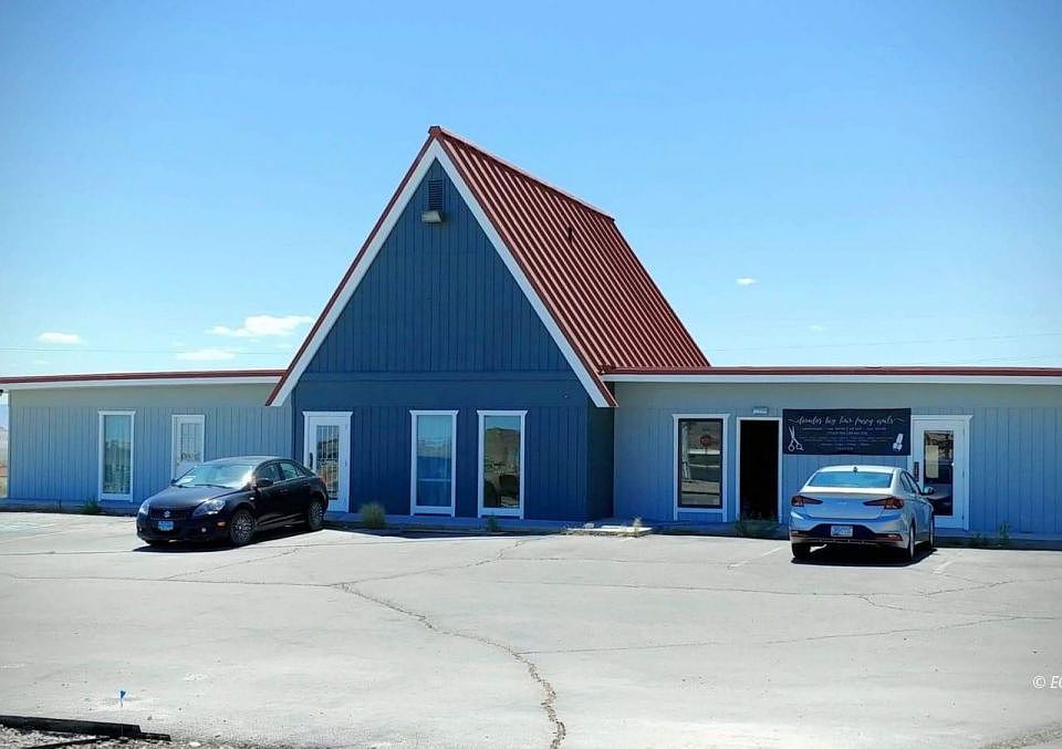 1st image of 885 N Pueblo Blvd
